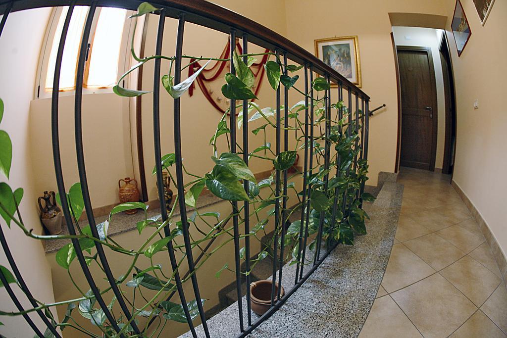 B&B La Filanda Шилла Экстерьер фото